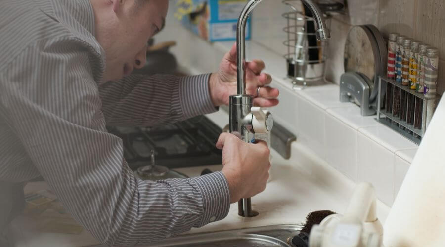 Local tankless water heater installation in Edwards, IL